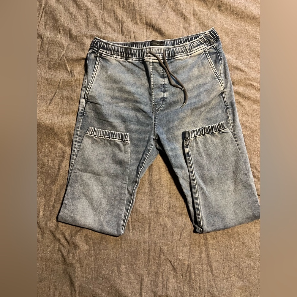 American eagle men’s joggers